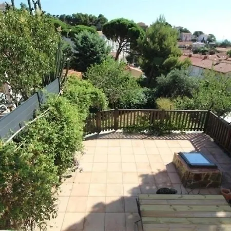 Maison Individuelle Avec Jardin Pour 6 Personnes Pres Du Centre-ville - Fr-1-309-189 Holiday home *