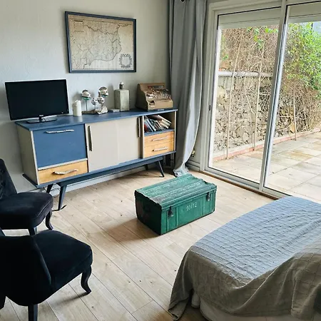 Maison Individuelle Avec Jardin Pour 6 Personnes Pres Du Centre-ville - Fr-1-309-189 *