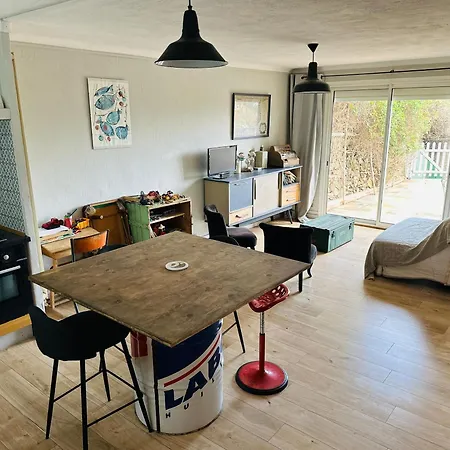 Maison Individuelle Avec Jardin Pour 6 Personnes Pres Du Centre-ville - Fr-1-309-189 Holiday home